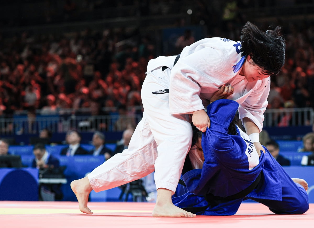 尤文vs那不勒斯首发：弗拉霍维奇PK卢卡库 莫塔、孔蒂斗法！